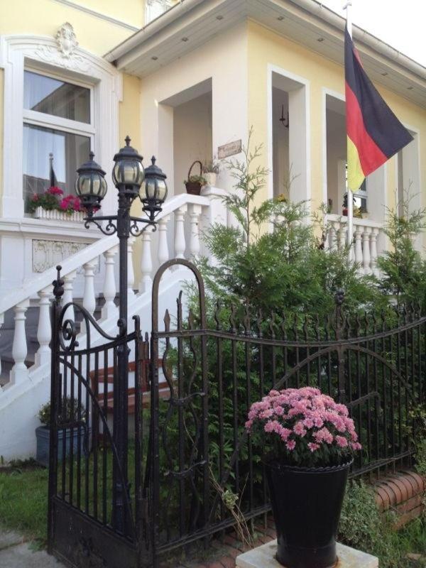 Berliner Hof Hotell Dallgow-Doeberitz Eksteriør bilde